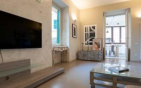 Cozy Nest With Terrace In Trastevere