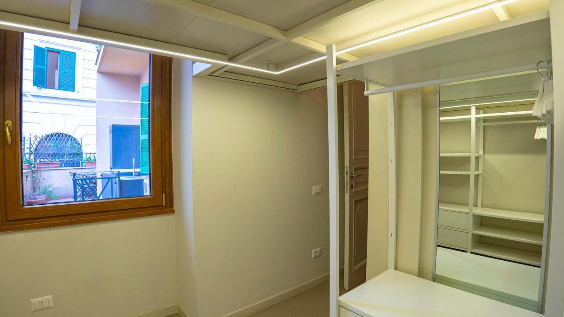Cozy Nest With Terrace In Trastevere Rzym Zewnętrze zdjęcie